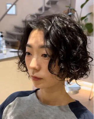 ミディアム パーマ chlori所属・chlori なかおのヘアスタイル