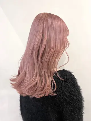 ロング カラー Kurt by deco所属・hana /ハイトーンカラーのヘアスタイル