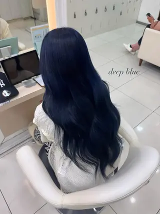 ロング カラー tomona 𝜗𝜚のヘアスタイル