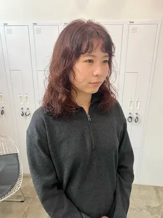 ミディアム パーマ 近藤 千裕のヘアスタイル