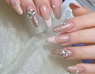セミロング YUAN. Nailのネイルデザイン