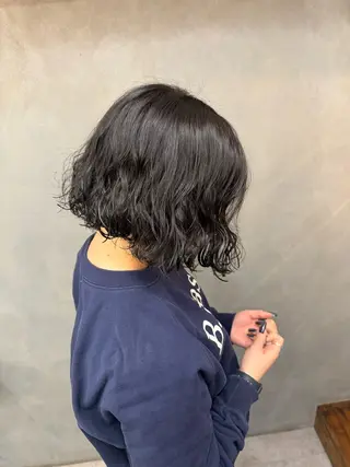 ミディアム パーマ TNB TOKYO所属・エクステ/コーンロウ KURUMI⛓️🔥のヘアスタイル