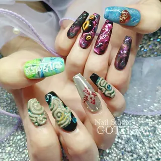 ネイル Nail Studio GOTHAM所属・高円寺駅からすぐ🌈 ネイルGOTHAMのネイルデザイン