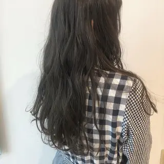 ロング カラー ヤマモト マイのヘアスタイル