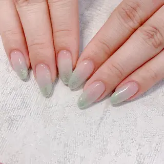 ネイル バニーアイズ　ネイル ニューオータニ博多店のネイルデザイン