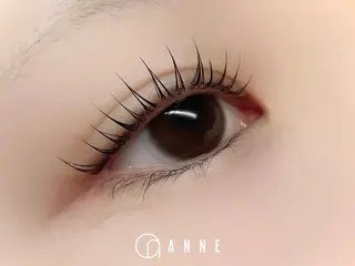 マツエク・マツパ ANNE梅田 GRACE店所属・ANNE chizuのマツエク・マツパデザイン