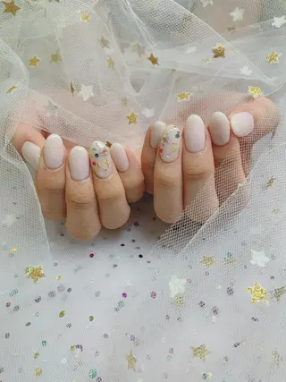 ネイル 🦋ネイルサロン ブラン🌈ゆりのネイルデザイン