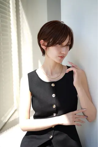 ショート カラー 八幡 空乃のヘアスタイル