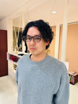 ショート パーマ 三宅 壱輝のヘアスタイル