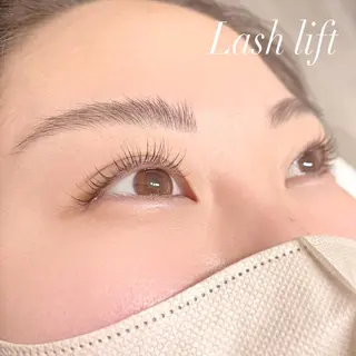 マツエク・マツパ Paulele. 副店長Mizukiのマツエク・マツパデザイン