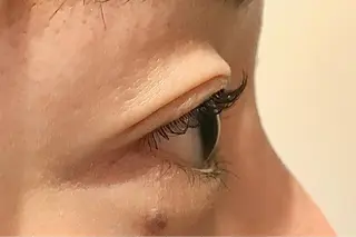 マツエク・マツパ miel大宮店所属・矢部 奈々の眉毛・アイブロウイメージ