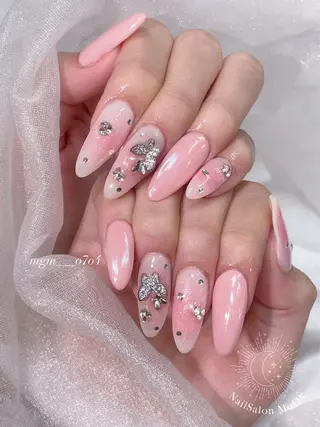 ネイル MoON...❤︎ MeGuのネイルデザイン