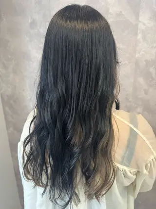 ロング カラー ヒヨシ ルナのヘアスタイル