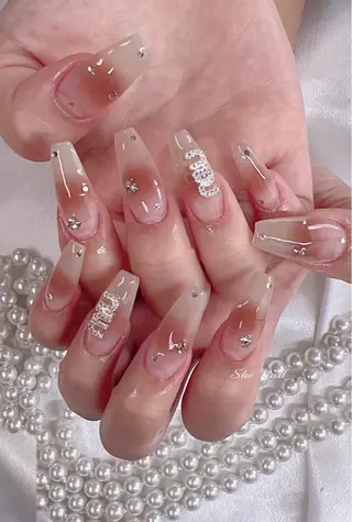 ネイル She   Nail所属・ISA_ BELLAのネイルデザイン