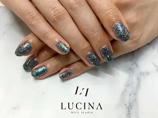 ネイル 新橋 ルキナ スタッフのネイルデザイン