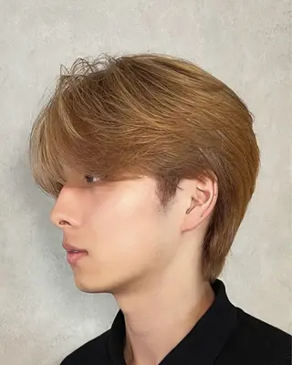 パーマ メンズ Qin shaire salon 原宿verno店所属・【センターパート】 ETO／江藤翼の眉毛・アイブロウイメージ