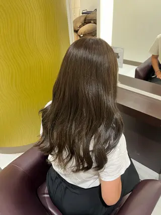カラー 藤原 智恵のヘアスタイル