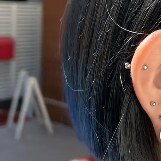 カラー イシイ ハルナ 🤍のヘアスタイル