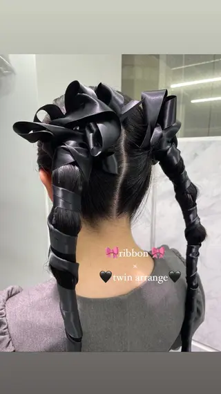 ヘアアレンジ 🪸ハイトーンカラー エクステmisakiのヘアスタイル