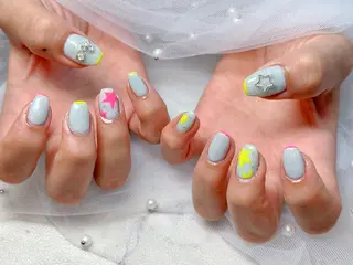ネイル Queennail 北堀江AYAのネイルデザイン