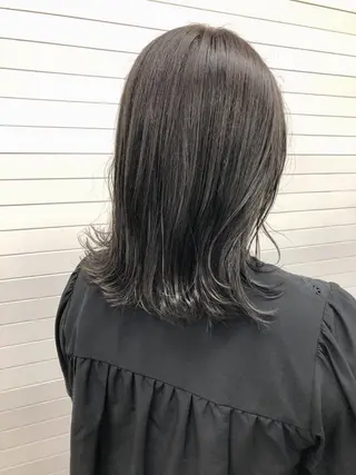 ミディアム シンタニナオト /梅田茶屋町のヘアスタイル
