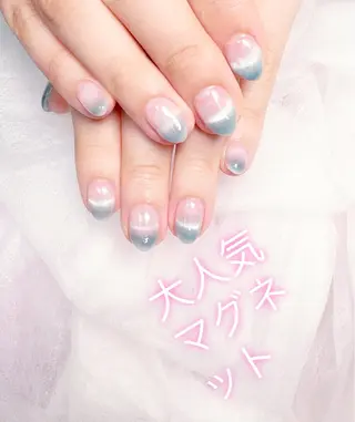 ネイル pink ladyサロン所属・べ にのネイルデザイン