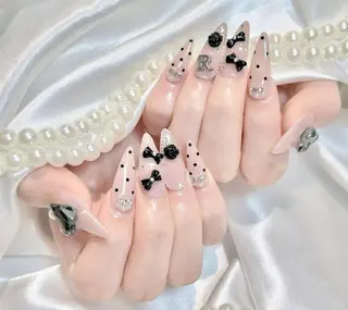 ネイル WISTERIA SAKAEのネイルデザイン