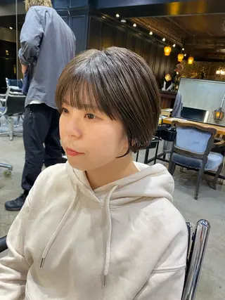 ショート カラー Ms.CHARM所属・透明感カラー🌿 グレージュ🐺陽介のヘアスタイル
