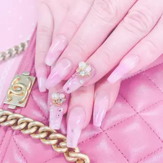 ネイル ユリシスネイル 担当近藤のネイルデザイン