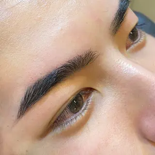 メンズ アイブロウ シールエクステ 🐁ONOの眉毛・アイブロウイメージ