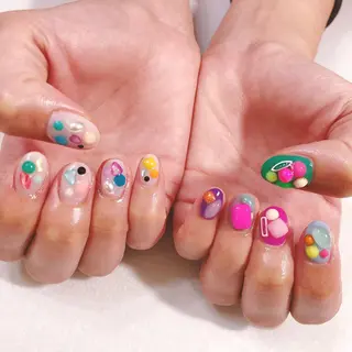 ネイル VIOLUS所属・VIOLUS 関目のネイルデザイン