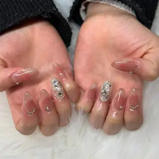 ネイル Nabi所属・進藤 彩のネイルデザイン