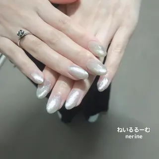 ネイル NAILST Naomiのネイルデザイン