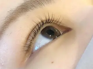 マツエク・マツパ nuna池袋 mokaのマツエク・マツパデザイン