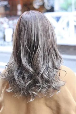 セミロング カラー ヘアアレンジ Recess hair所属・川内 政人のヘアスタイル