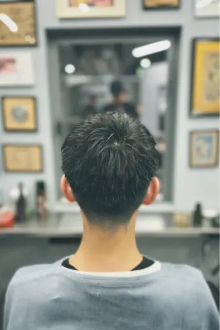 ショート メンズ icon Blue所属・池袋メンズパーマ フェード純平のヘアスタイル