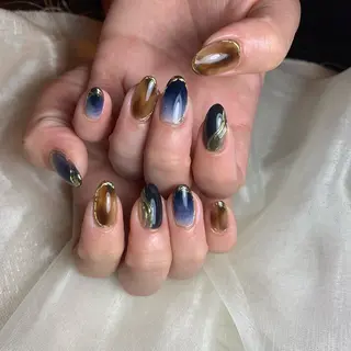 ネイル repos~ルポ~所属・里見 麗のネイルデザイン