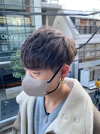 ショート 山影✨バレイヤージュ ハイライト✨メンズ◎のヘアスタイル