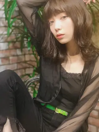 ミディアム カラー ハットリ ユウイチのヘアスタイル