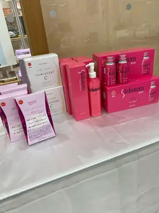 ショート ネイル マツエク・マツパ アイブロウ 小倉 麻由のエステ・リラクイメージ