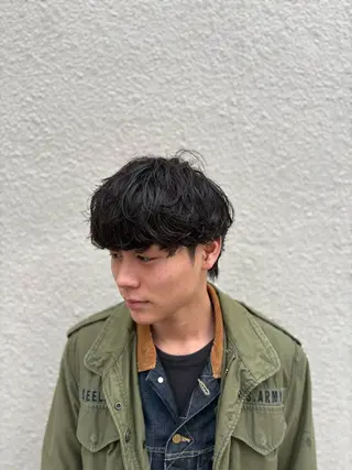 ミディアム パーマ メンズ メンズカットNo,1 小池 魔裟斗のヘアスタイル