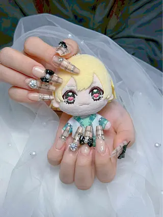 ネイル Mio_ Noiranailのネイルデザイン