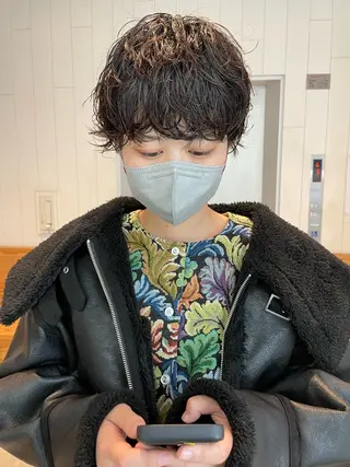 ショート パーマ Kouta/似合わせ /パーマ/カラーのヘアスタイル