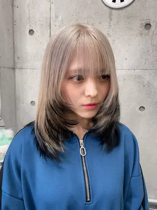 セミロング ハイトーン/ブリーチ /ウルフ⛓️MAKIのヘアスタイル