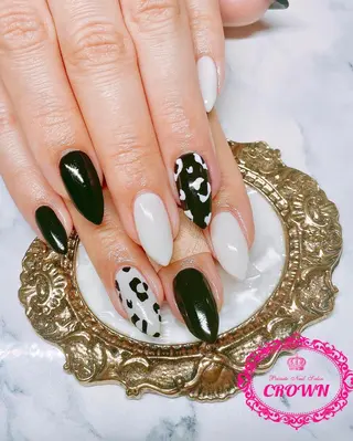 ネイル CROWN プライベートサロンのネイルデザイン