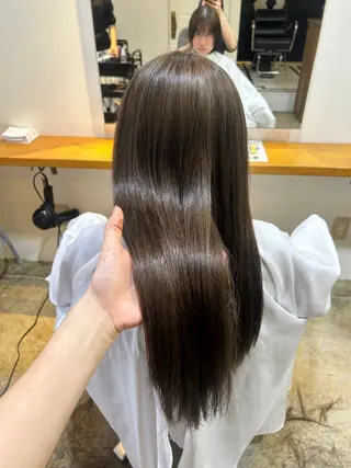 ロング ナチュラル大人っぽい スタイル　MAORIのヘアスタイル