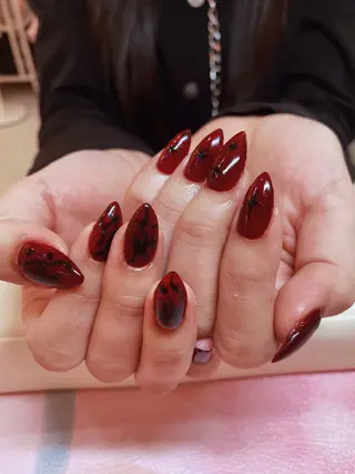 ネイル LEDアイラッシュ ∩_∩アオイのマツエク・マツパデザイン