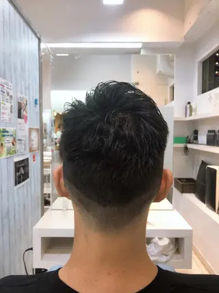 ショート パーマ メンズ 髪質改善× ハイライト溝江のヘアスタイル