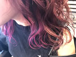 カラー 早川 真幸のヘアスタイル