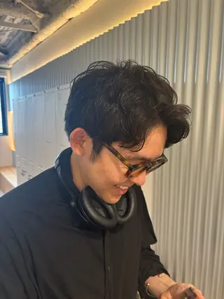 ショート カラー パーマ ヘアアレンジ メンズ 押切 響　のヘアスタイル